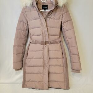 Express Women's Dusty Pink Puffer Coat with Faux Fur Hood And Belt
